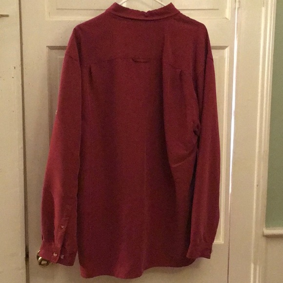 The North Face large Vintage Burgundy Mens button down long sleeve shirt - Picture 4 of 7